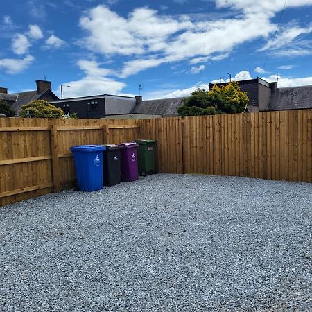 Central 2-Bedroom Bunglow With Double Sofa Bed Carnoustie Exteriör bild