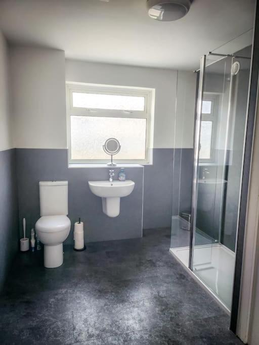Central 2-Bedroom Bunglow With Double Sofa Bed Carnoustie Exteriör bild