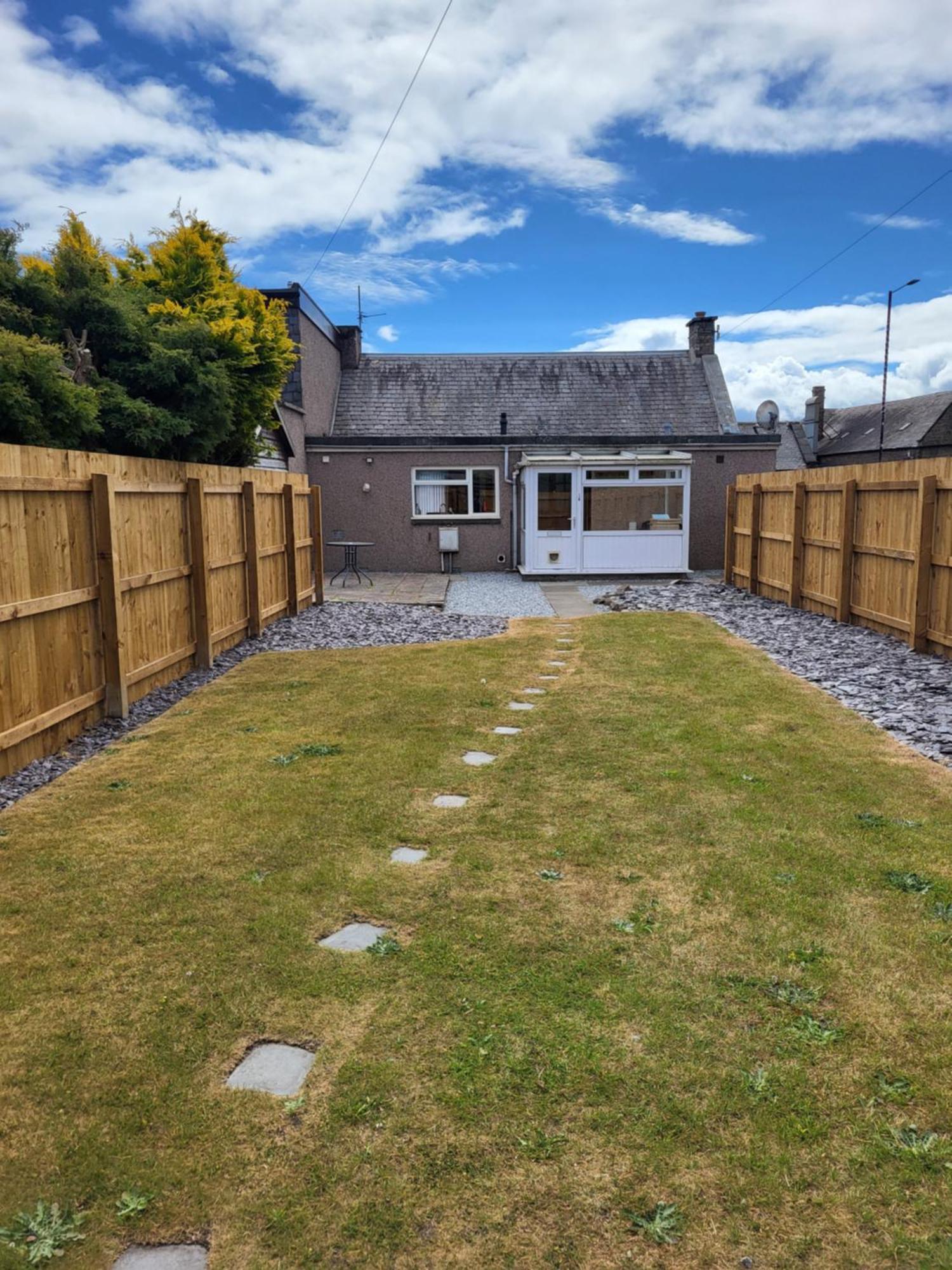 Central 2-Bedroom Bunglow With Double Sofa Bed Carnoustie Exteriör bild